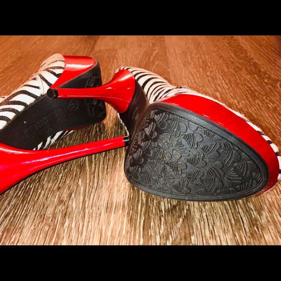 🔥SUPER SALE🔥 ZEBRA PRINT PLATFORM ANKLE HEELS - Picture 4 of 7